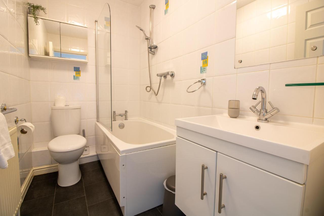 Laurels- 3-Beds, Parking, Short Walk To Beach Torquay Extérieur photo